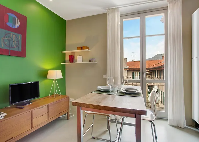 Delightful A Few Steps From Port Appartamento *