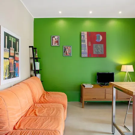 Delightful A Few Steps From Port Apartamento *